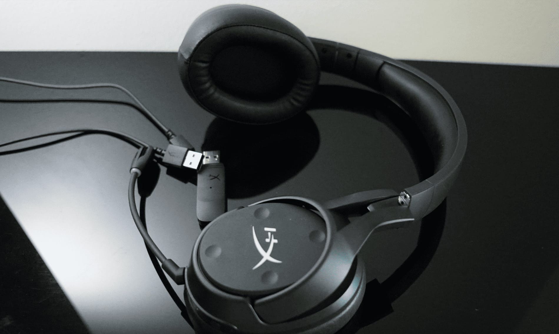 Revisión de HyperX Cloud Flight S: auriculares para juegos con cancelación de ruido: reseñas de los mejores auriculares