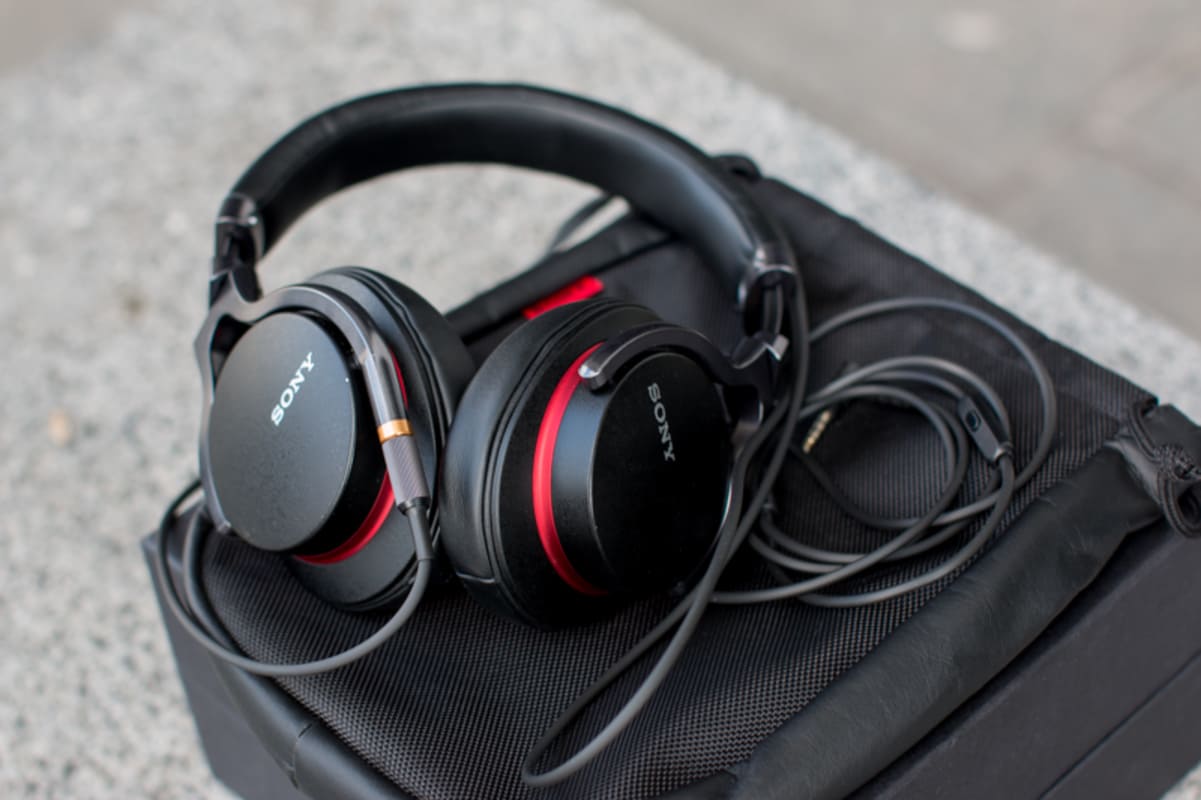 los mejores auriculares Sony MDR-1A de tamaño completo