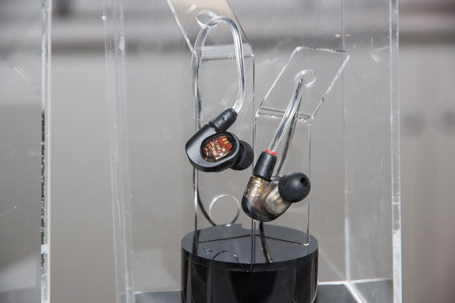 Los mejores auriculares al vacío Audio-Technica ATH-E70