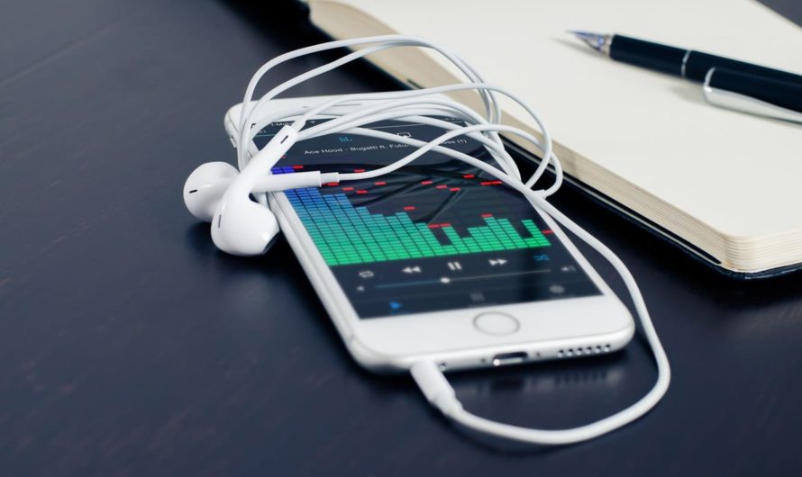 Los mejores auriculares para el teléfono: clasificación TOP-16