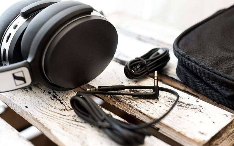 Geriausios „Sennheiser HD 4.50 BTNC“ „Bluetooth“ ausinės