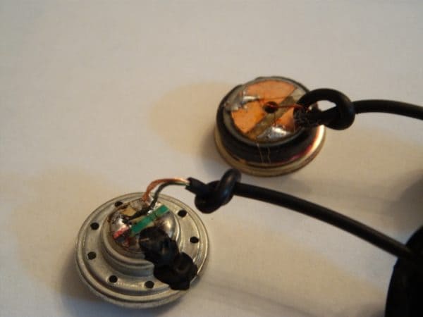 Un auricular con cable no funciona: qué hacer