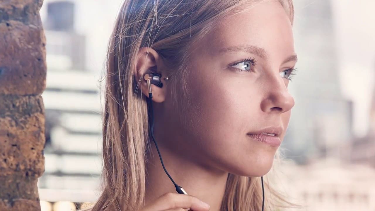 ¿Cómo utilizo los auriculares? - Instrucciones paso a paso sobre cómo usar los auriculares inalámbricos TWS para su teléfono - Preguntas frecuentes de topheadphone.techinfus.com/es/