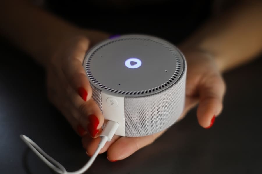 ¿Cómo conectar la columna Alice? - Instrucciones paso a paso para conectar el altavoz Alice a un teléfono, computadora o computadora portátil - Preguntas frecuentes de topheadphone.techinfus.com/es/