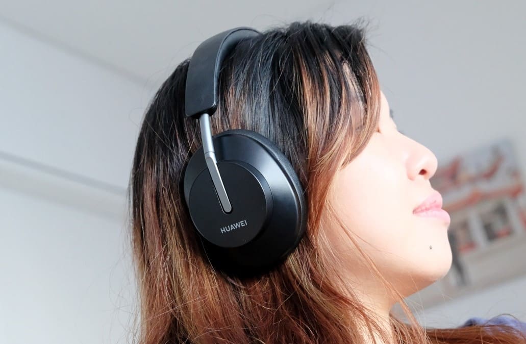 Revisión de HUAWEI FreeBuds Studio - Auriculares de tamaño completo FreeBuds Studio - ¡Las mejores críticas de topheadphone.techinfus.com/es/!