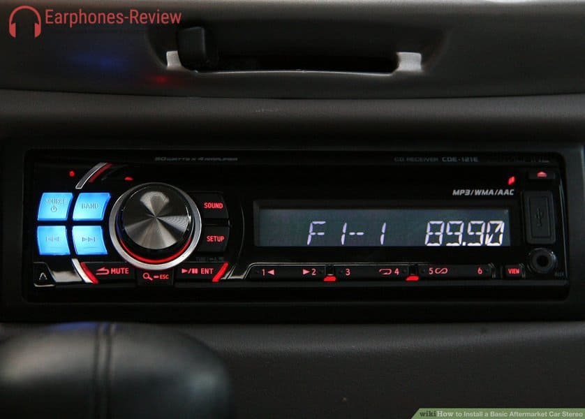 conectar la radio en el coche